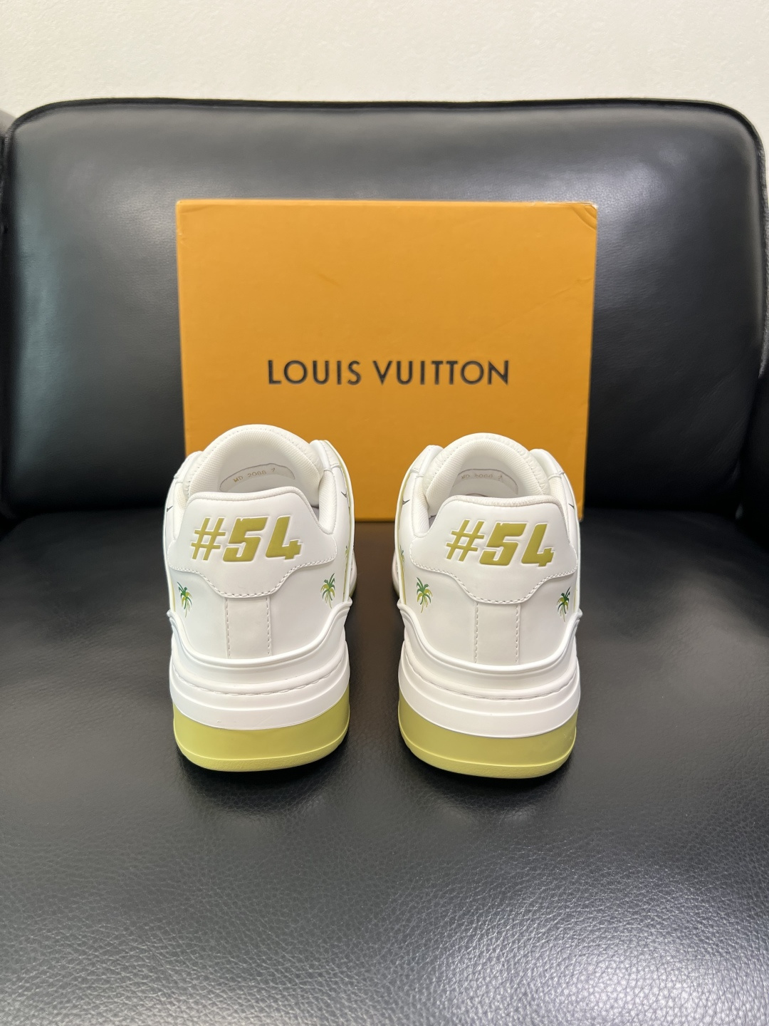 LV